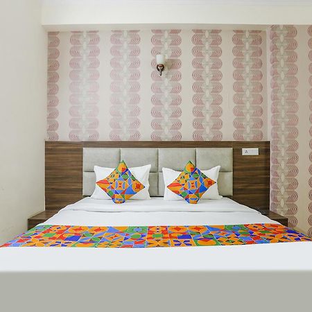 Fabhotel Corporate Stay Noida Luaran gambar