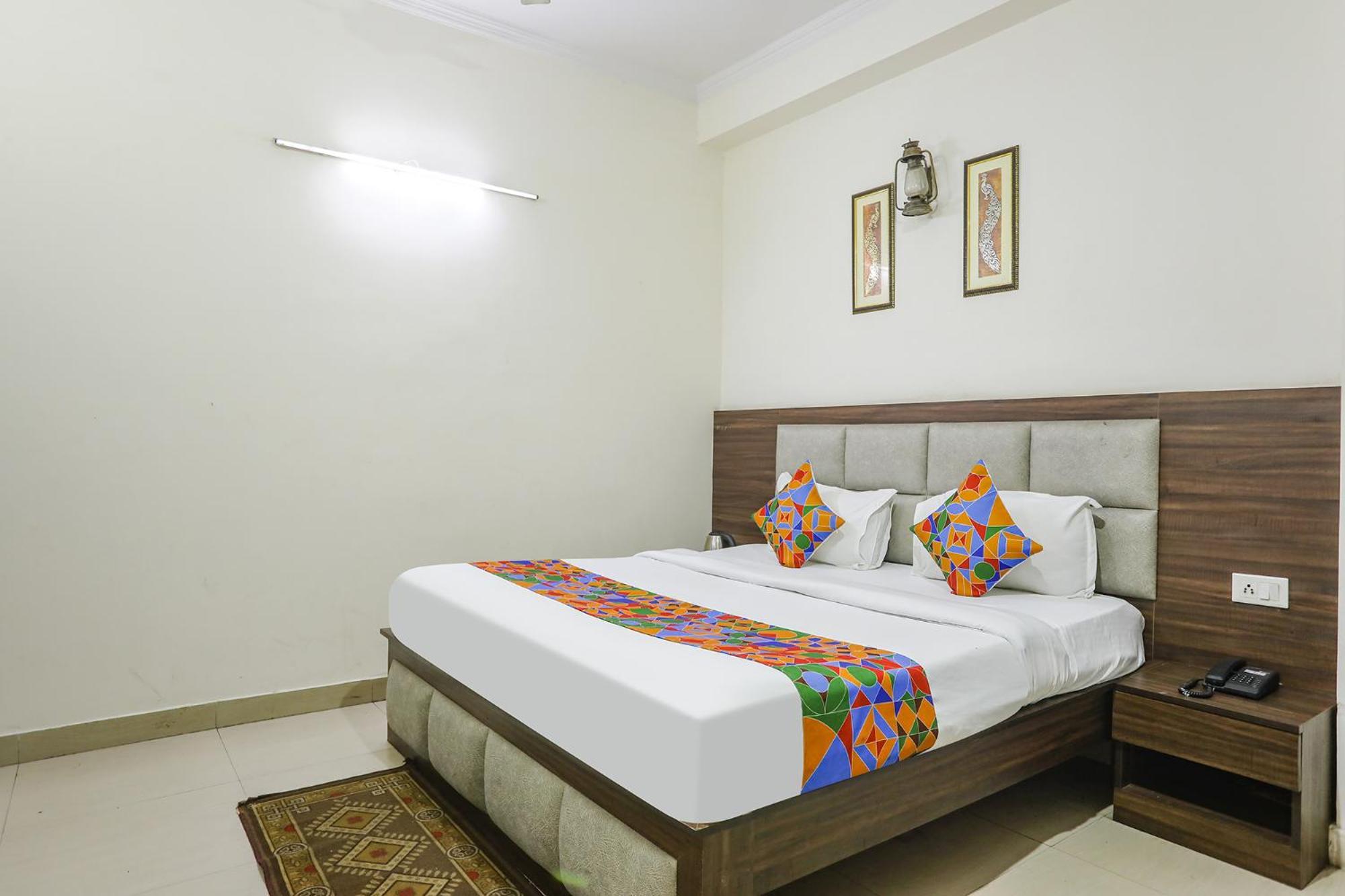 Fabhotel Corporate Stay Noida Luaran gambar