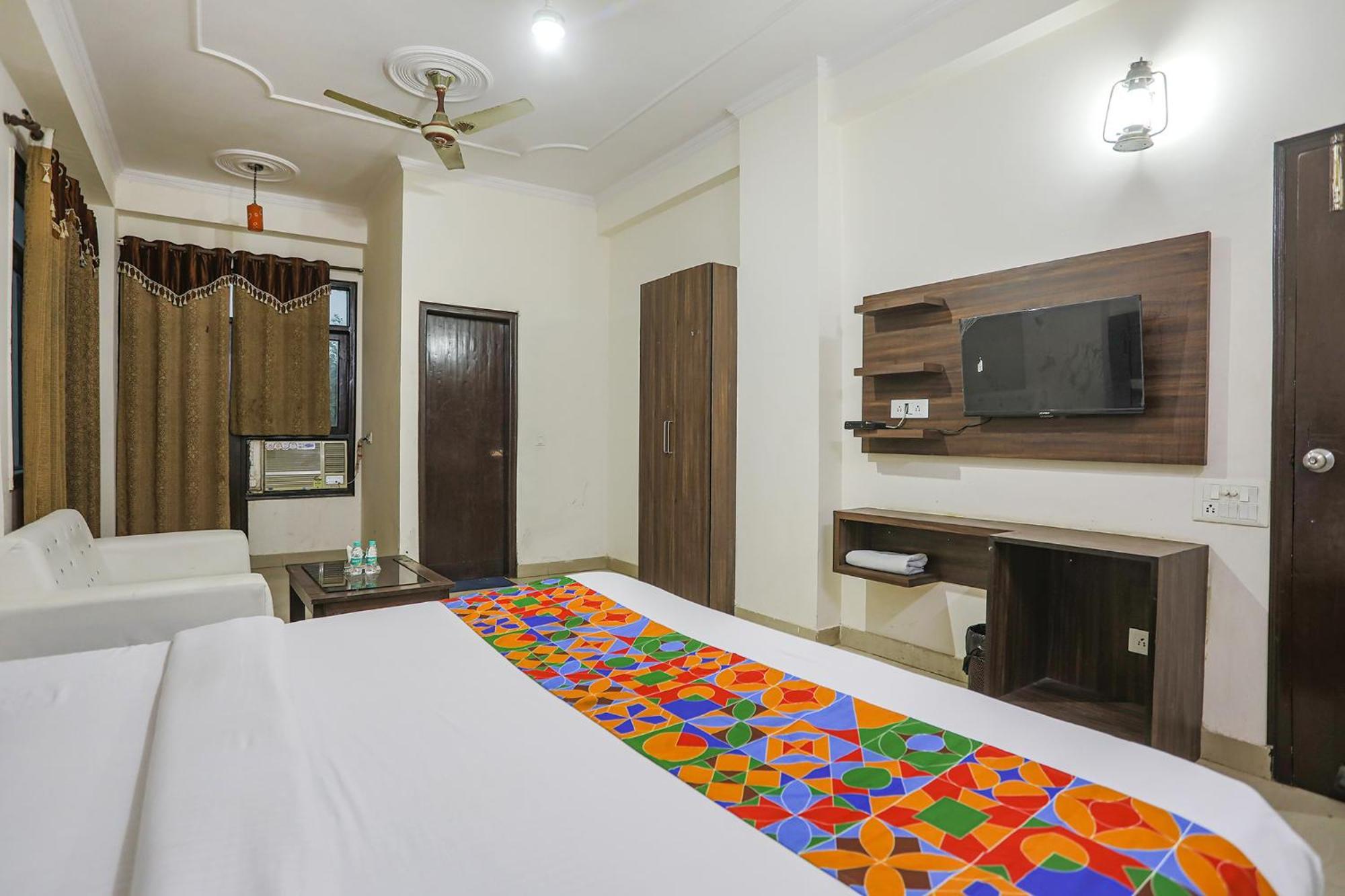 Fabhotel Corporate Stay Noida Luaran gambar